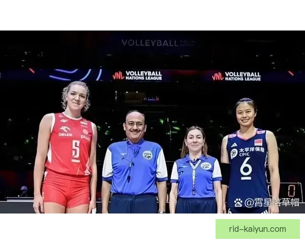 波兰友谊赛失利，近期状态走势清晰